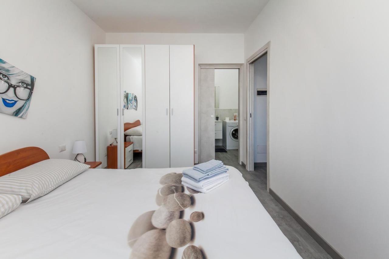 E-Bicocca Apartment Milan Exterior photo
