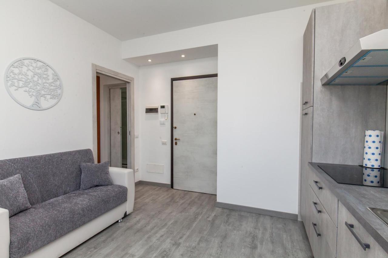 E-Bicocca Apartment Milan Exterior photo